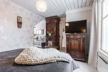 Фото номера Большой двухместный номер с 1 кроватью Отель Bridget Inn г. Наантали 6