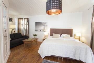 Фото номера Люкс с сауной Отель Bridget Inn г. Наантали 3